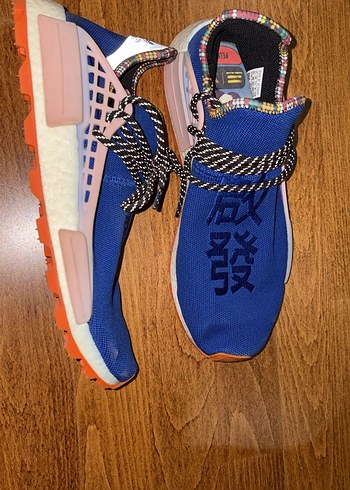 Adidas Pharrell Williams Solar HU 44 beden