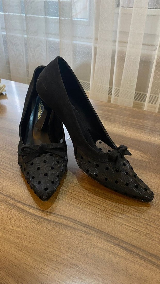 Siyah Puantiyeli Fiyonk Detaylı Stiletto - Görsel 3