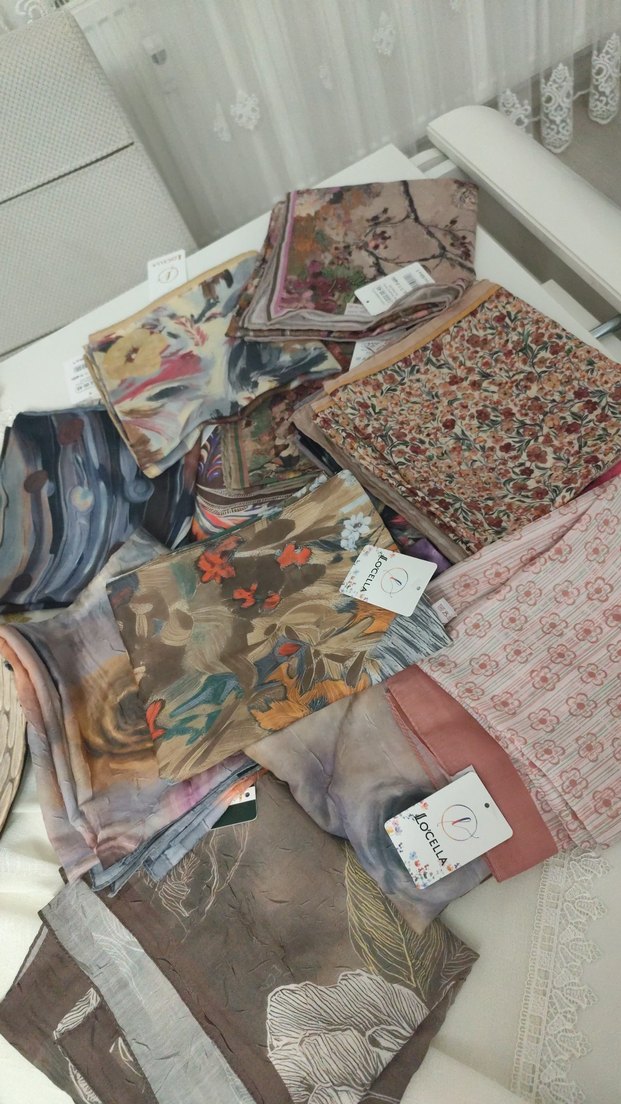 pastel tonlarda şal ve eşarp - Görsel 2