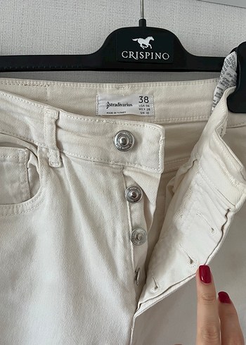 m Beden Stradivarius beyaz jean pantolon