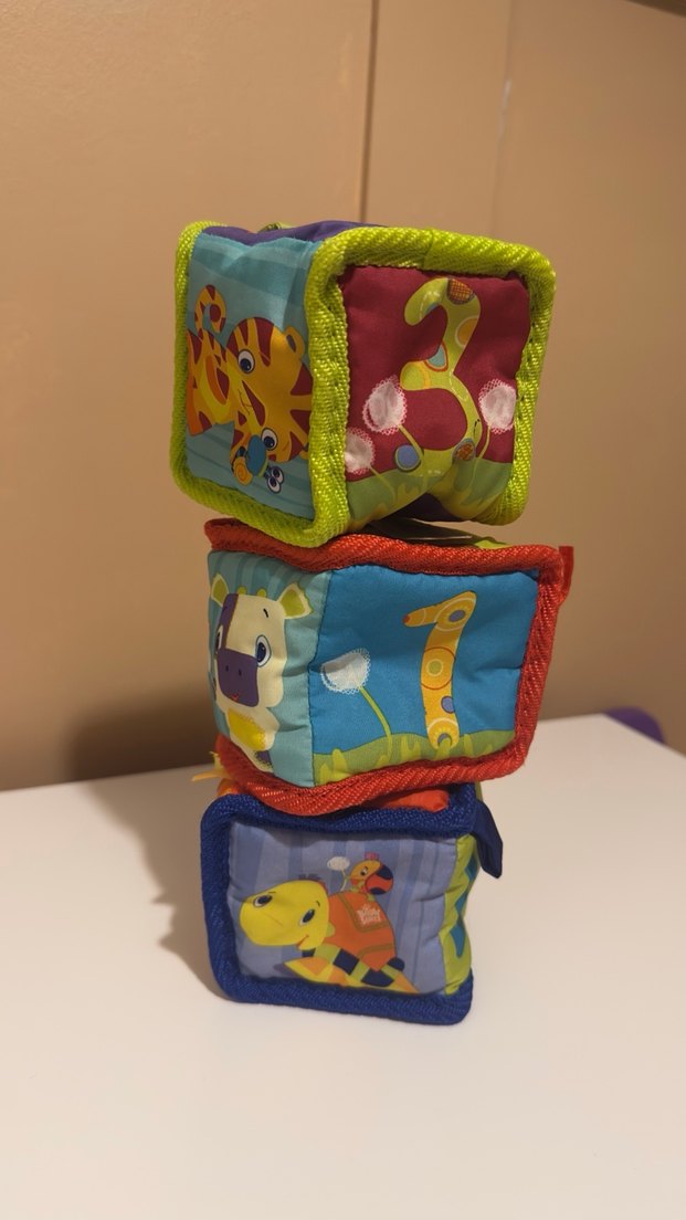 Renkli Eğitici Yumuşak Küpler Oyuncak ( hışırtılı ) - Görsel 3