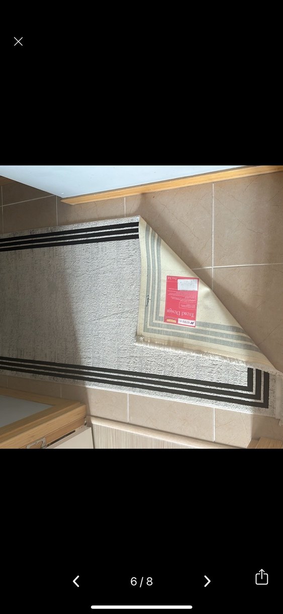 Gri Kenar Detaylı Klasik Halı - Görsel 3