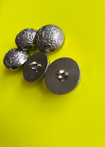 Vintage Gri Metalik 2,5 cm Düğmeler - Görsel 3