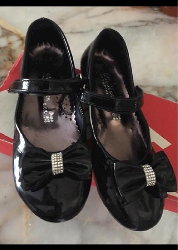 Kız Çocuk Siyah Kemerli Babet Ayakkabı - Görsel 2