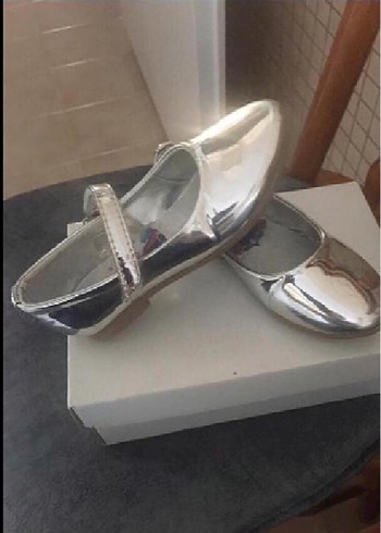 Kız Çocuk Siyah Kemerli Babet Ayakkabı - Görsel 5