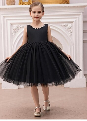 Zara İncili saten elbise