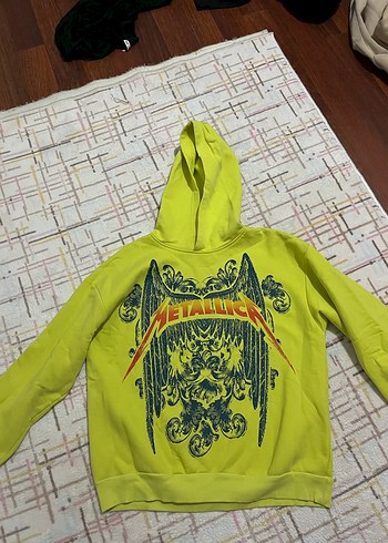 oversize sweatshirt
