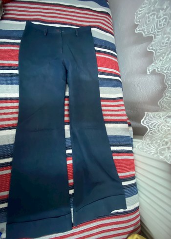 Kadın Lacivert Midi Kot Pantolon