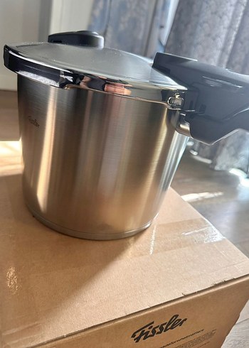 Beden haki Renk Fissler Vitaquick 6 Litre Sıfır Düdüklü Tencere