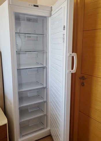 Regal 7 Çekmeceli 279 Litre No Frost Derin Dondurucu