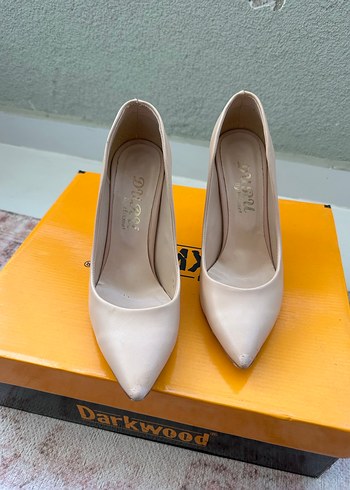 Beyaz Minimalist Stiletto Kadın Ayakkabı - Görsel 2