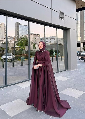 Abiye Bordo pelerinli abiye