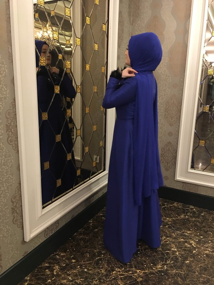 Uzun Kollu Drapeli Mavi Tesettür Abiye - Görsel 2