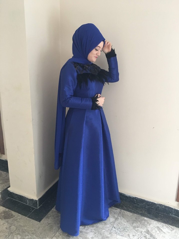 Uzun Kollu Drapeli Mavi Tesettür Abiye - Görsel 3