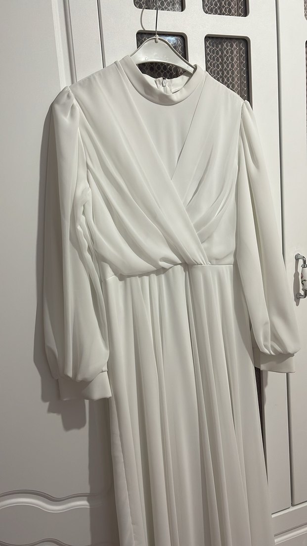 Tesettür beyaz nikah elbisesi - Görsel 3