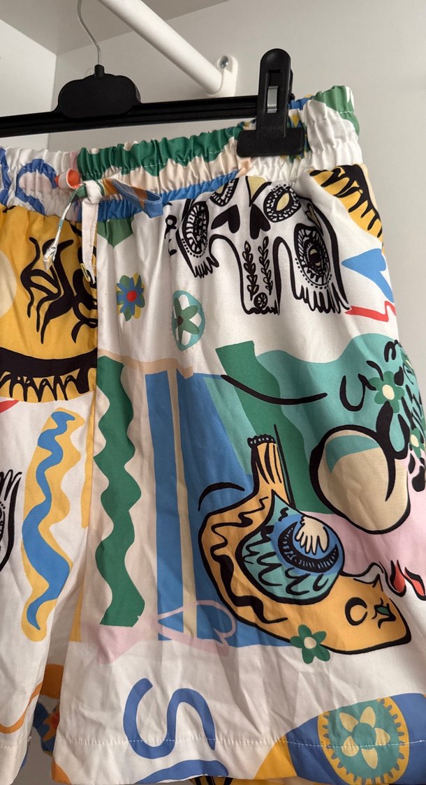 Renkli Baskılı Erkek Mini Şort - Görsel 2