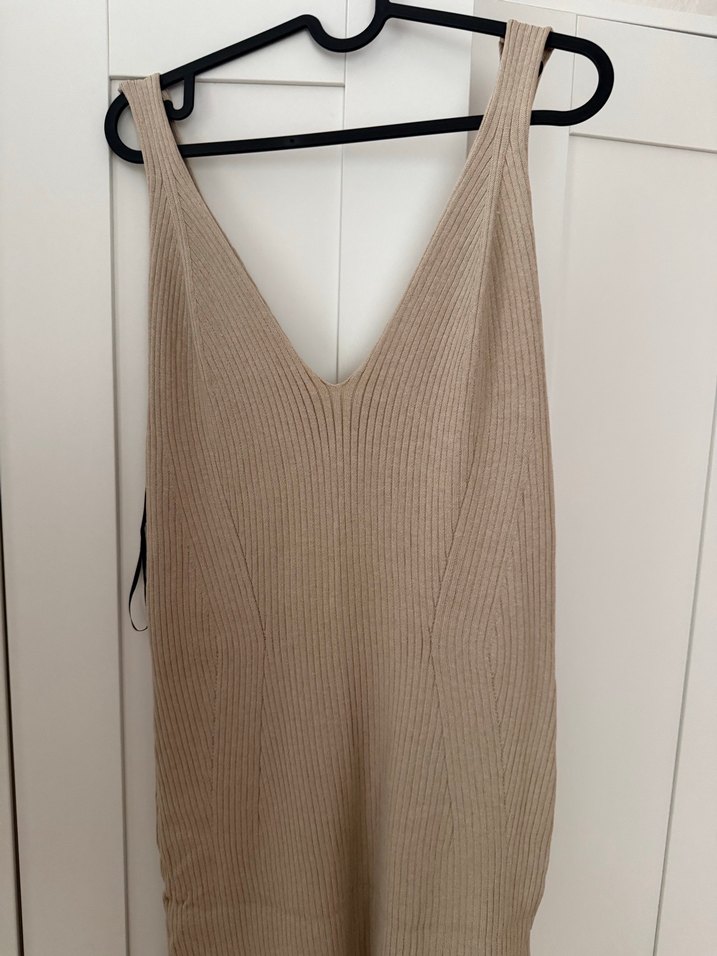 Bej V Yaka Midi Triko Elbise - Görsel 2