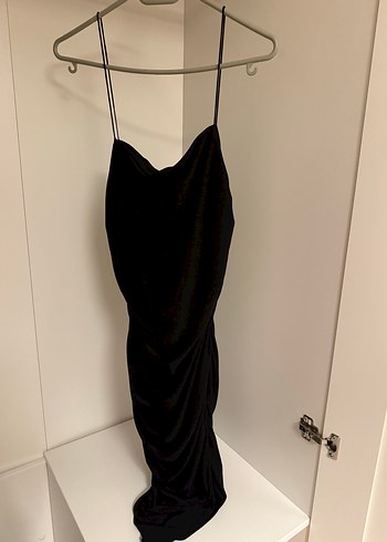 Siyah Midi Elbise