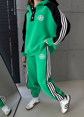 Adidas Yeşil Kapüşonlu Düğmeli Kadın Sweatshirt