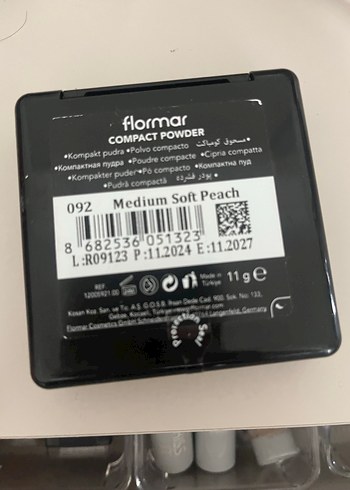 Flormar Siyah Compact Pudra 092 - Görsel 2