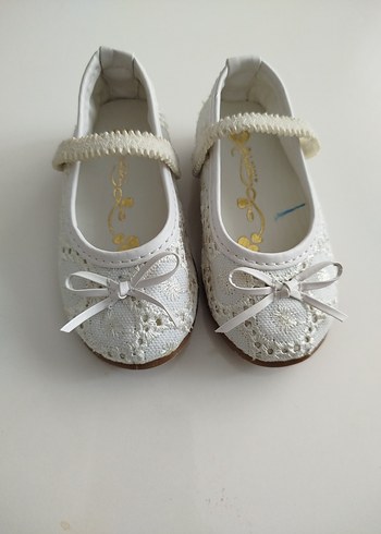 Kız Çocuk Beyaz Dantelli Babet - Görsel 2