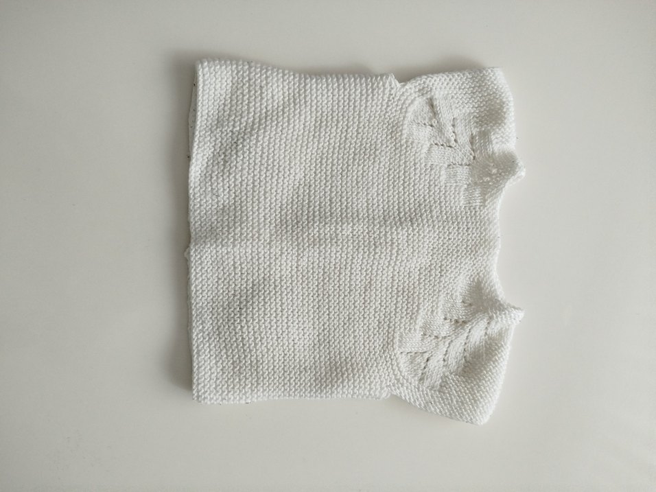 Ayıcıklı Çocuk Beyaz Örme Yelek - Görsel 2