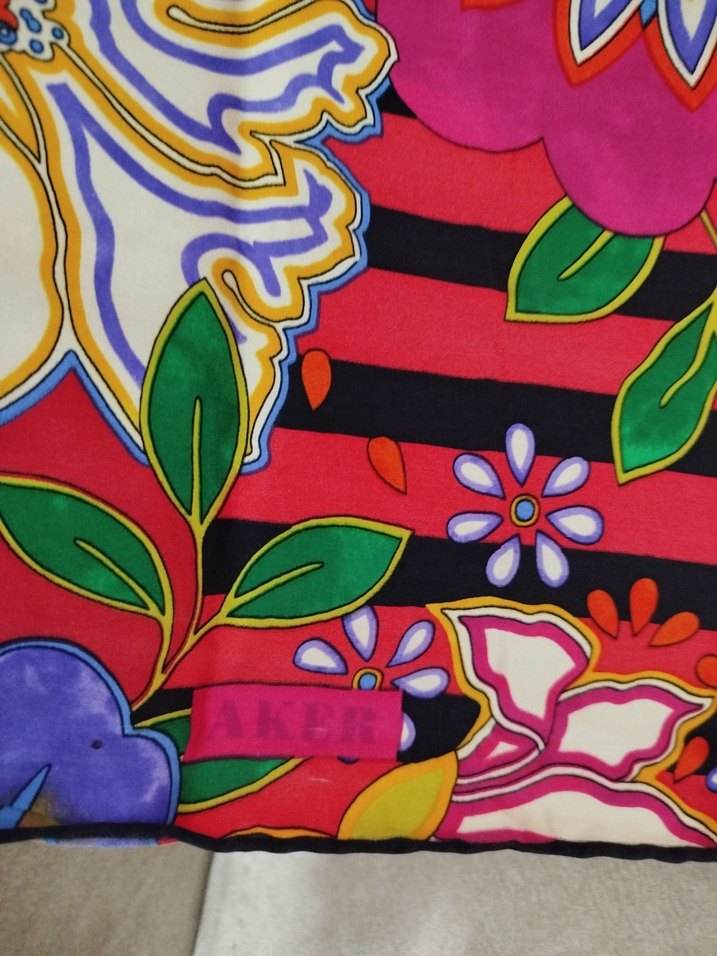 Aker Sura İpek Eşarp - Görsel 4