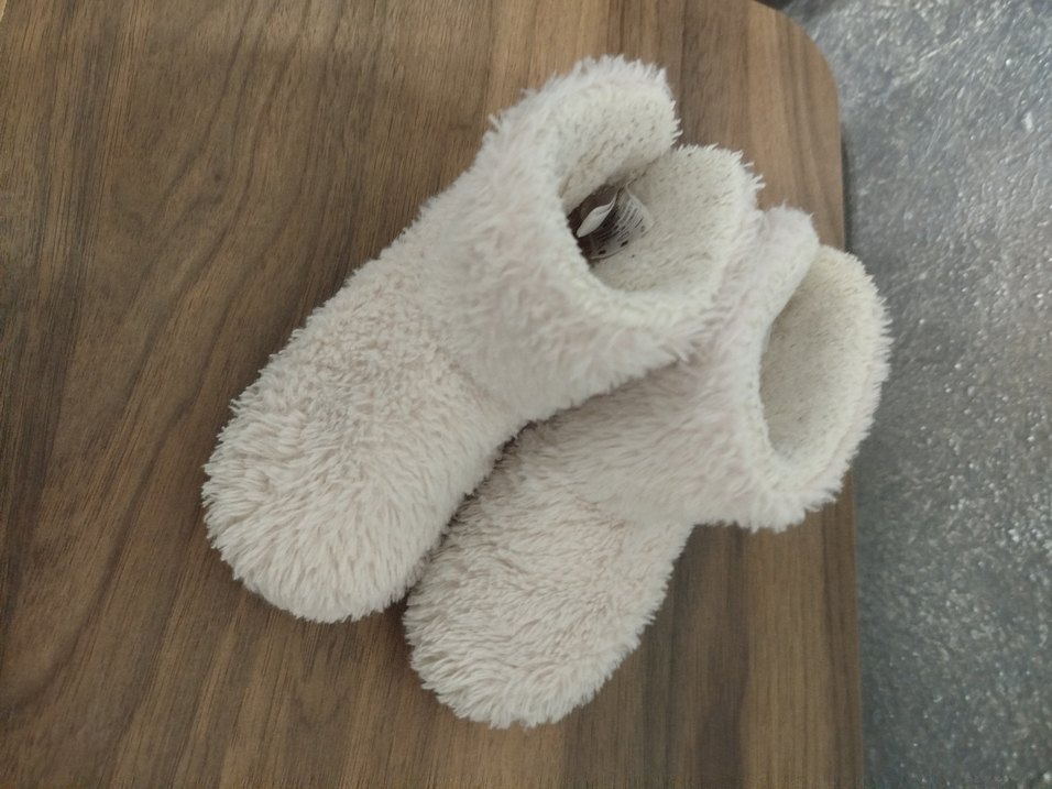 Beyaz Nakışlı Kız Çocuk Sıcak Ev Botu - Görsel 2