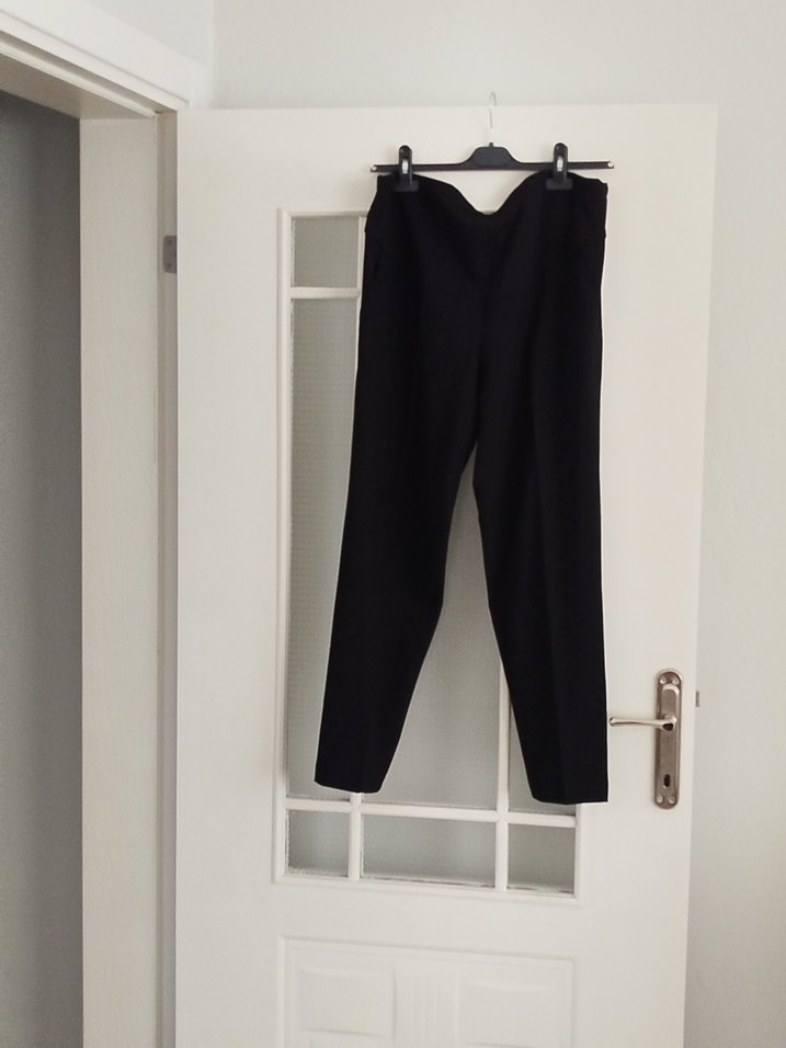 Siyah Hamile Karın Bantlı Beli Ayarlanabilir Kumaş Pantolon - Görsel 3