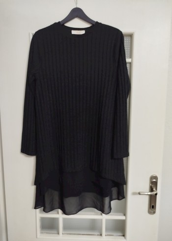 Siyah Uzun Kollu Triko Etek Ucu Şifon Tunik Pantolon Takım - Görsel 3