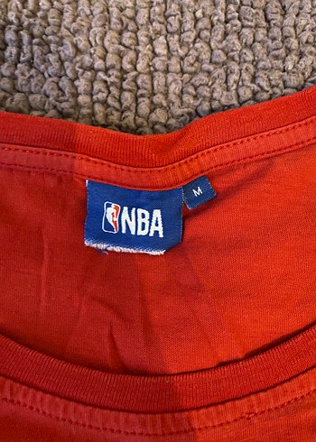 13-14 Yaş Beden Kız Çocuk Kırmızı NBA Baskılı Tişört