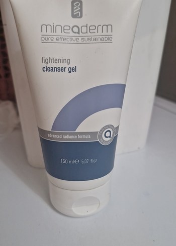 Mineaderm Aydınlatıcı Temizleyici Jel 150 ml