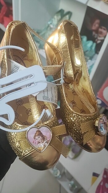 Güzel ve Çirkin Bella Ayakkabi - Görsel 2