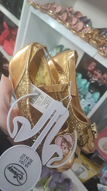 Güzel ve Çirkin Bella Ayakkabi - Görsel 3