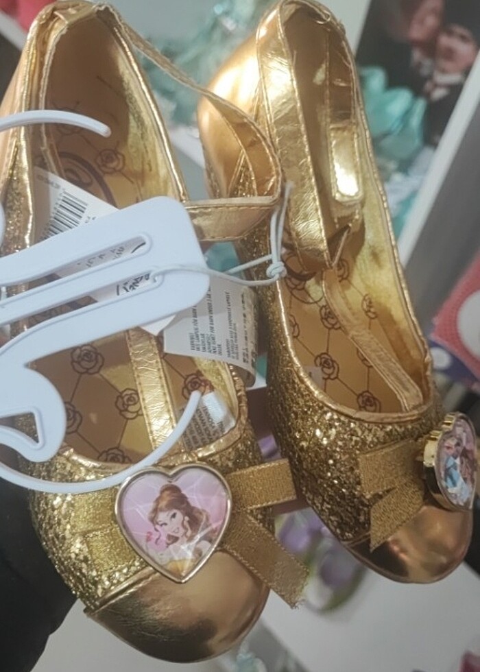 Güzel ve Çirkin Bella Ayakkabi - Görsel 2