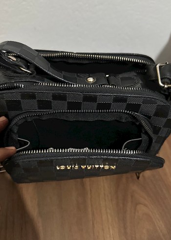 Zara Siyah Kareli Deri Kadın Çapraz Çanta