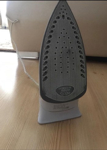 Tefal Beyaz Buharlı Ütü