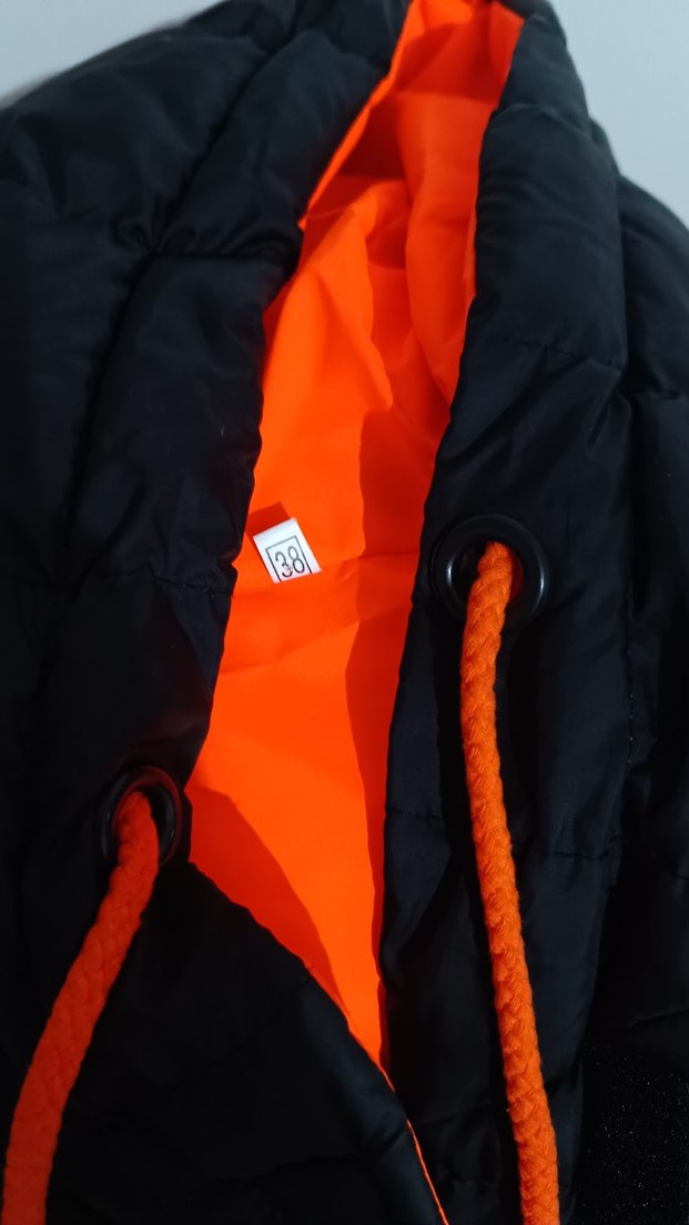 Kapüşonlu Siyah Kadın Şişme Yelek - Görsel 4