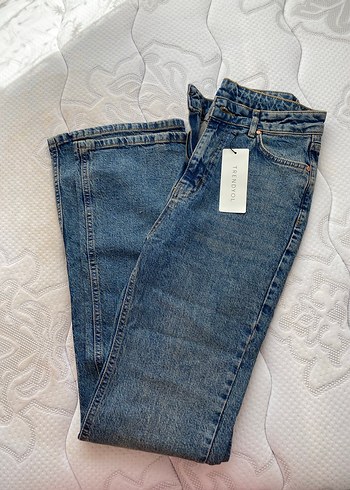 Trendyol Mavi Regular Fit Kadın Denim Pantolon