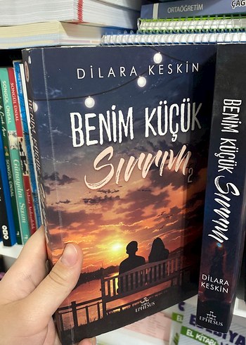Benim Küçük Sırrım 1-2 ve Ölüler Konuşamaz Roman Seti
