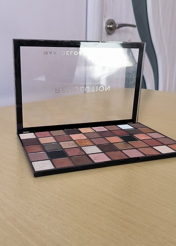 Beden revolution maxi reloaded palette 45'li