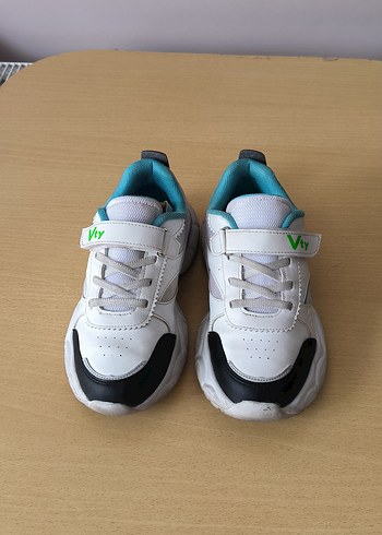 VTY  34 Numara Çocuk Spor Ayakkabı - Görsel 3