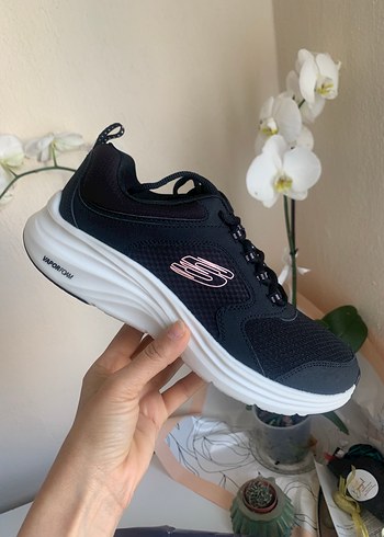 Skechers Spor Ayakkabı