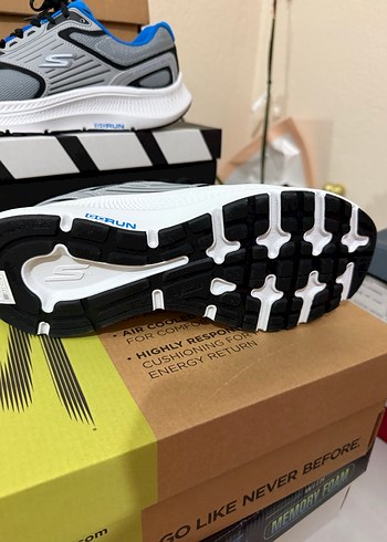 Skechers  Spor Ayakkabı Velcro Detaylı - Görsel 5