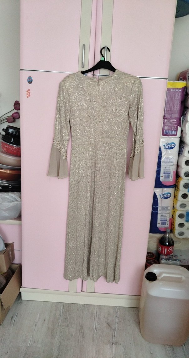 Dantel Detaylı Bej Uzun Keten Elbise - Görsel 2