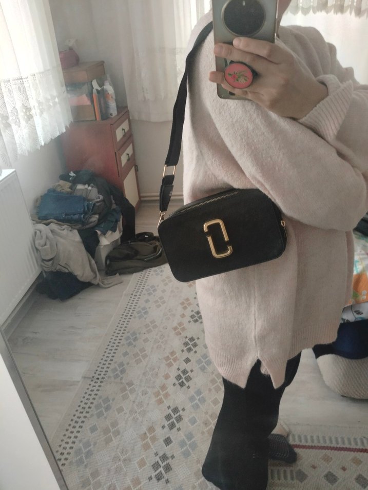 Siyah Yılan Desenli Deri Fermuarlı Kadın Çanta - Görsel 3