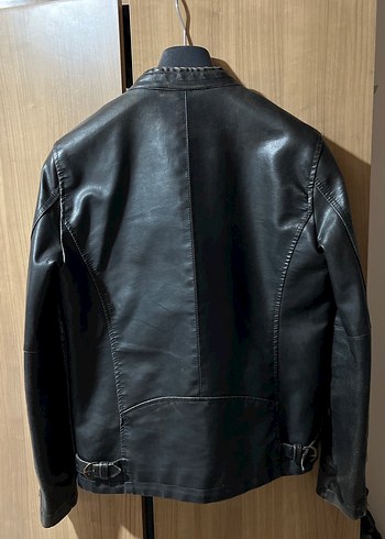 Pull and Bear Siyah Deri Biker Ceket, Kemerli, Dar Kesim
