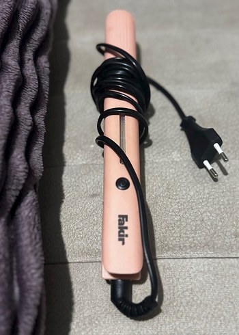 Pastel Pembe Fakir Saç Düzleştirici