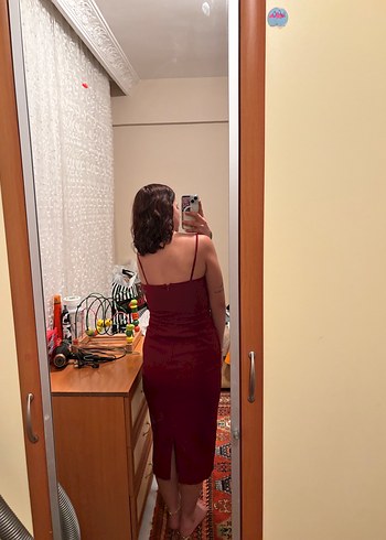 m Beden bordo Renk Bordo Drapeli Midi Straplez Elbise