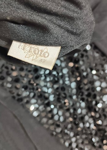 Siyah Straplez Uzun Payetli Gotik Abiye Elbise
dar kalıp - Görsel 4